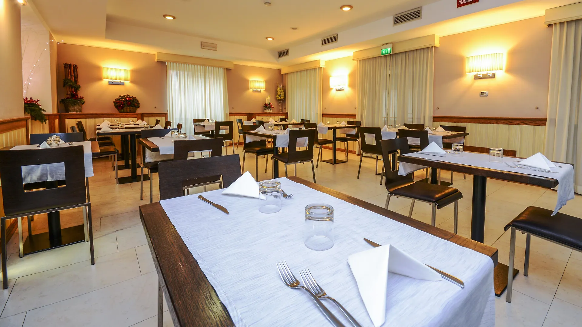 ברשה Hotel Master